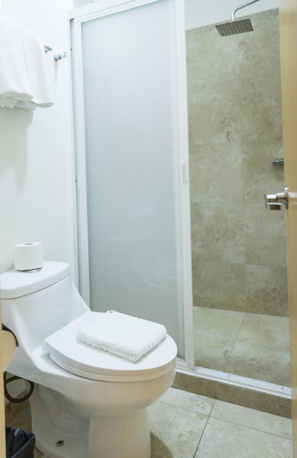 Nova Hotel Кадерейта-Хименес Экстерьер фото